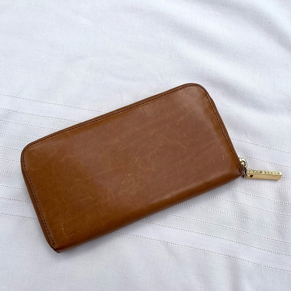 Tory Burch DENA Continental Wallet Full Zip Leather - Picture 3 of 13